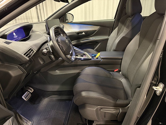 Peugeot 5008 7 of 16
