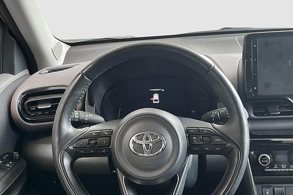 Toyota Yaris Cross 12 of 14
