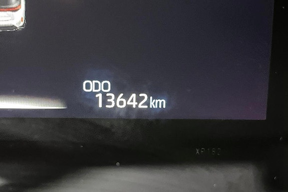 Toyota Yaris Cross 14 of 14