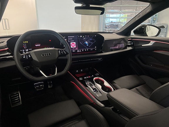 Audi A6 9 of 17