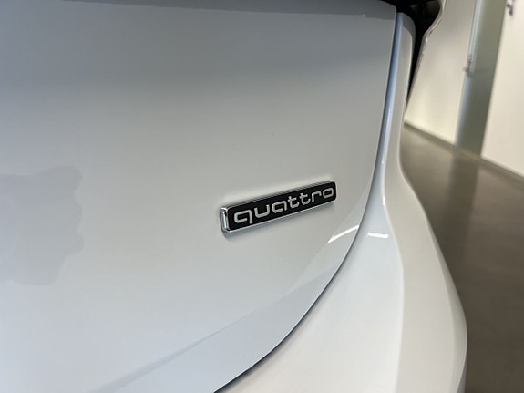 Audi A6 5 of 17