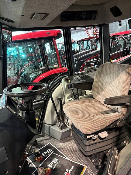 Valtra 6200 Hi-Trol / TwinTrac 10 of 12