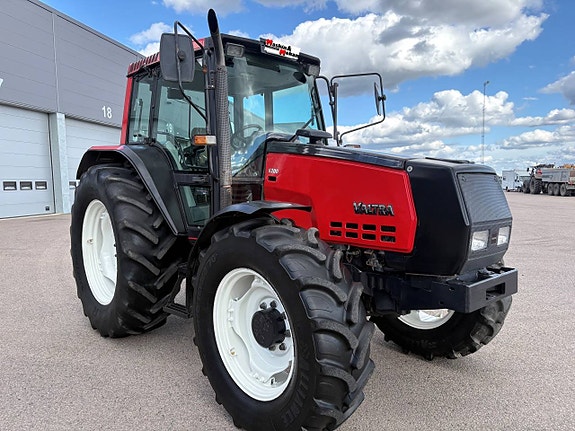 Valtra 6200 Hi-Trol / TwinTrac 4 of 12