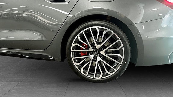 Audi A5 6 of 19