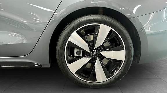 Audi A5 6 of 13