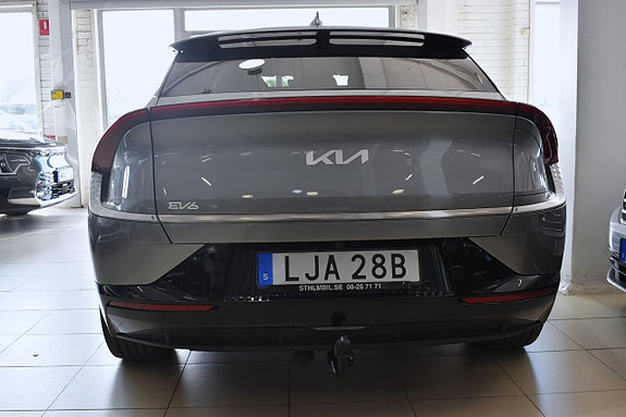 Kia EV6 5 of 22