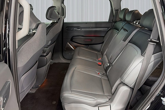 Kia EV9 20 of 23