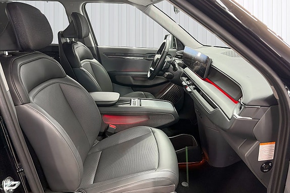 Kia EV9 18 of 23