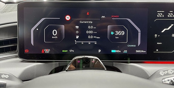 Kia EV9 14 of 23