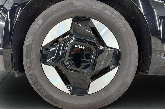 Kia EV9 9 of 23