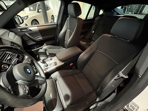 BMW X4 7 of 10