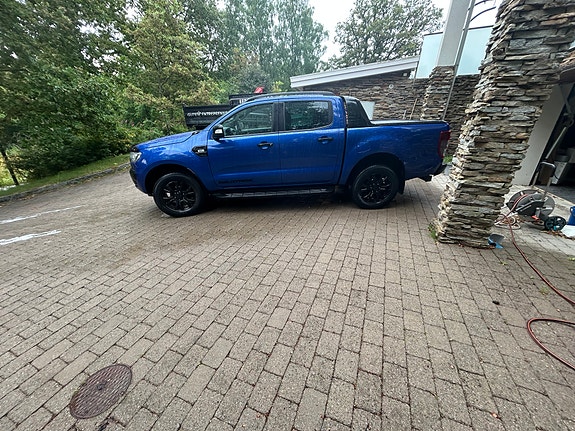Ford Ranger 2 of 6