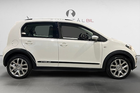 Volkswagen Up! Cross 8 of 17