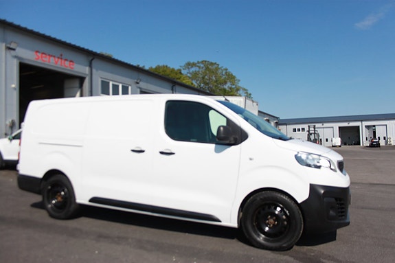 Peugeot Expert 2 of 10