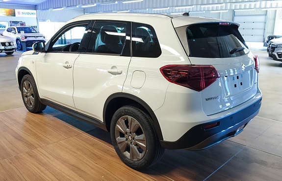 Suzuki Vitara 3 of 7