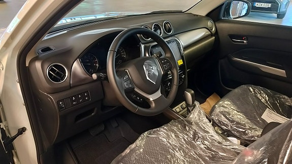 Suzuki Vitara 7 of 7