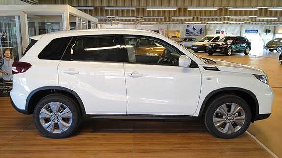 Suzuki Vitara 5 of 7