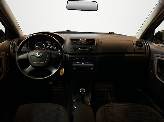 Skoda Fabia 11 of 21