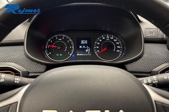 Dacia Sandero 11 of 20