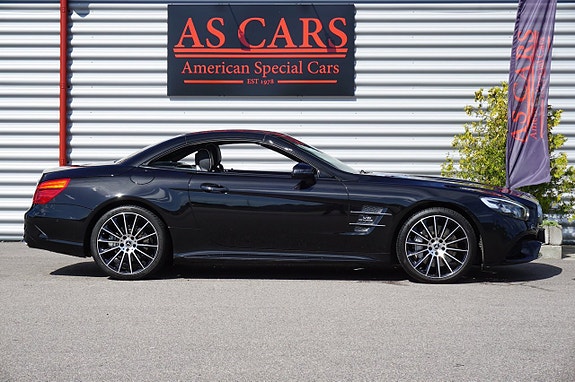 Mercedes-Benz SL500 4 of 26