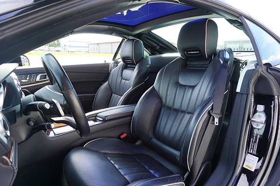 Mercedes-Benz SL500 19 of 26