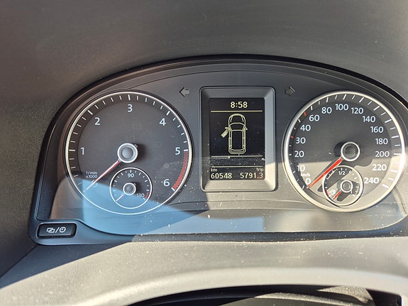 Volkswagen Caddy 19 of 21