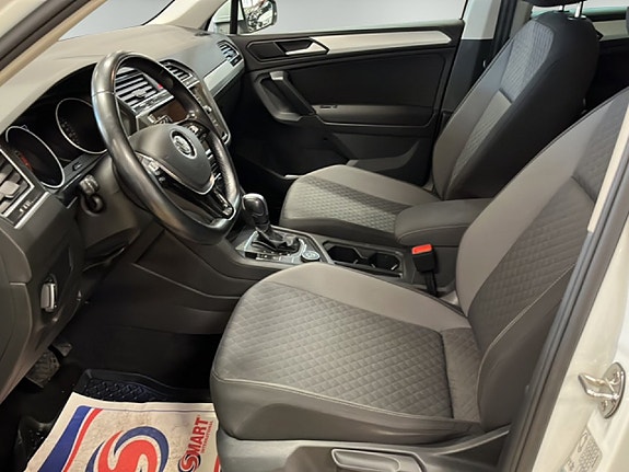 Volkswagen Tiguan 8 of 23