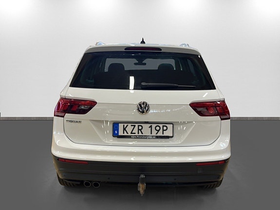 Volkswagen Tiguan 5 of 23
