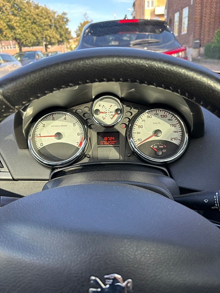Peugeot 207 14 of 17