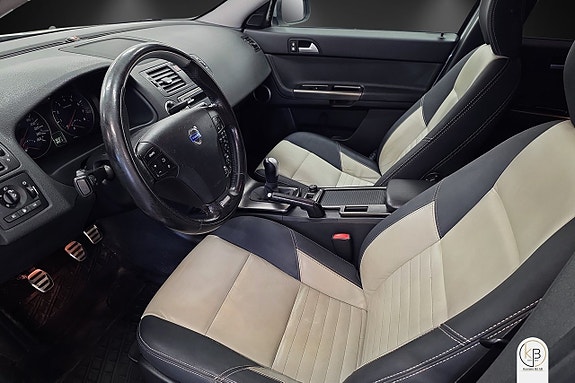 Volvo S40 7 of 11