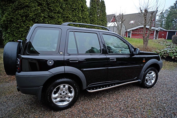 Land Rover Freelander 3 of 7