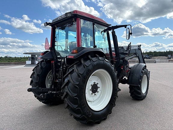 Valtra A75 / Lastare / frontlyft 6 of 10