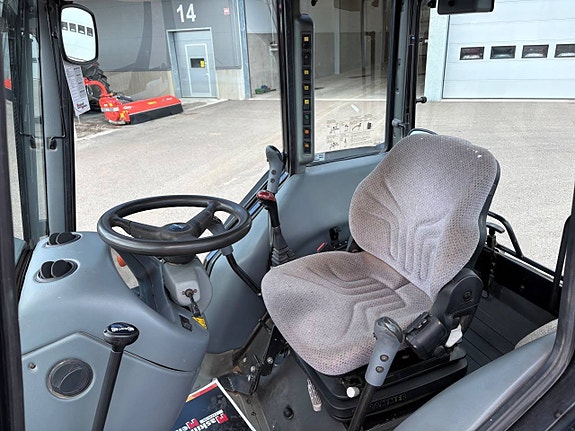 Valtra A75 / Lastare / frontlyft 10 of 10