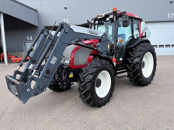 Valtra A75 / Lastare / frontlyft 2 of 10