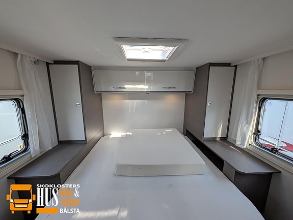 Etrusco T 7.3 QCF 155hk Queenbed Taksäng 1109mil 11 of 27