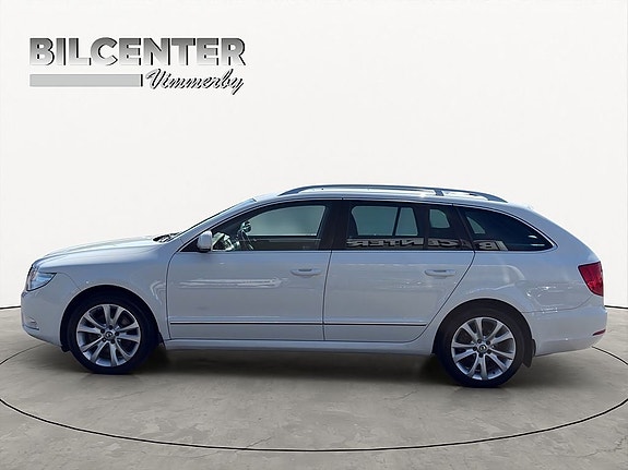 Skoda Superb 3 of 22