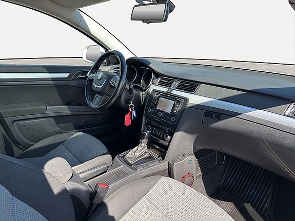 Skoda Superb 20 of 22