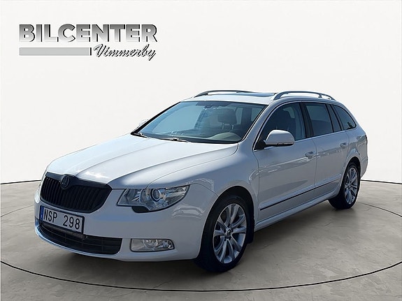 Skoda Superb 2 of 22