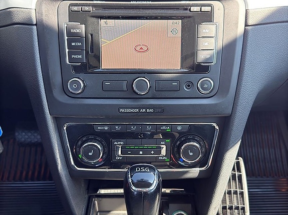 Skoda Superb 13 of 22