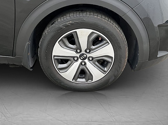Kia Niro 10 of 29