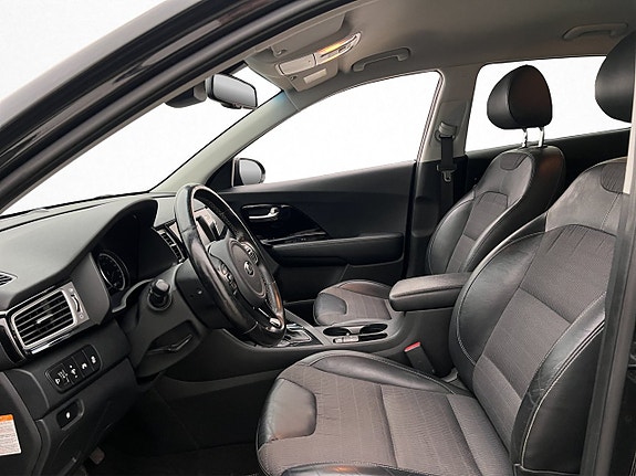 Kia Niro 12 of 29