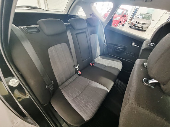 Kia Ceed 20 of 23