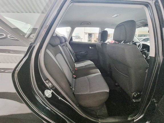 Kia Ceed 19 of 23