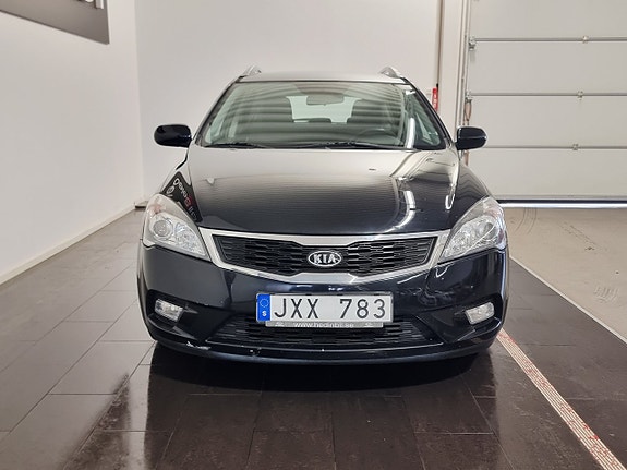 Kia Ceed 3 of 23