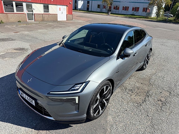 Polestar 4 9 of 30
