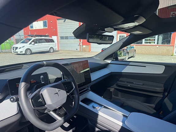Polestar 4 26 of 30