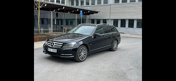 Mercedes-Benz C180 2 of 7
