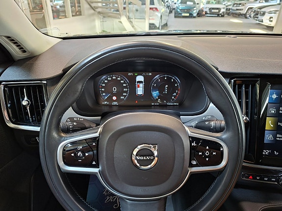 Volvo V90 19 of 25