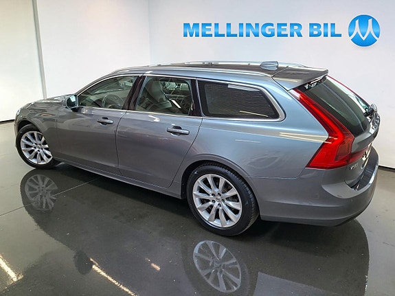 Volvo V90 4 of 25