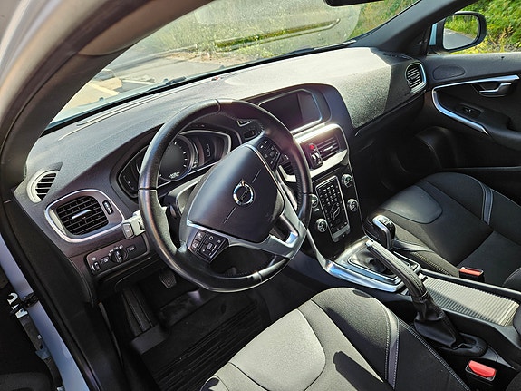 Volvo V40 5 of 8